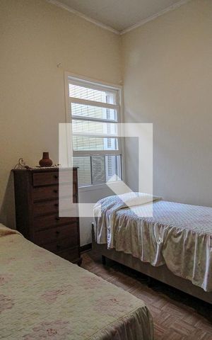Casa à venda com 180m², 2 quartos e 2 vagas Casa à venda com 180m², 2 quartos e 2 vagasQuarto 1