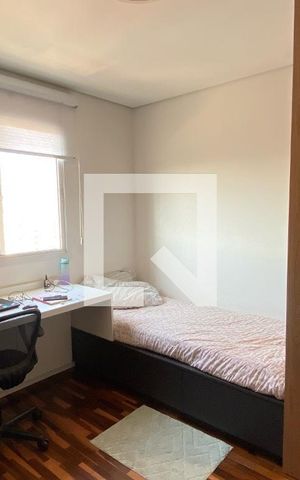 Apartamento à venda com 200m², 3 quartos e 2 vagasQuarto 1