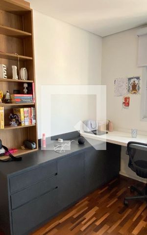 Apartamento à venda com 200m², 3 quartos e 2 vagasQuarto 1