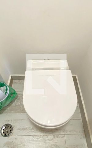 Apartamento à venda com 200m², 3 quartos e 2 vagasLavabo 