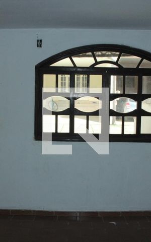 Casa de condomínio para alugar com 70m², 2 quartos e 1 vagaSala
