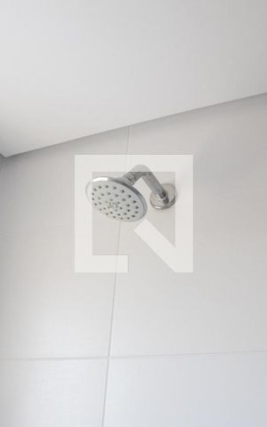 Apartamento à venda com 72m², 2 quartos e 2 vagasBanheiro da Suíte 1