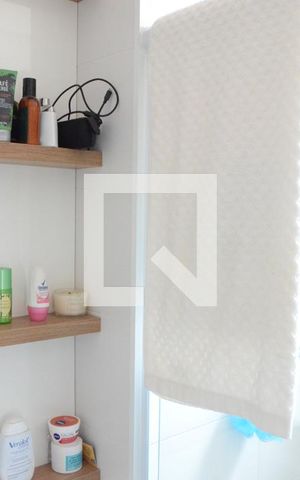 Apartamento à venda com 72m², 2 quartos e 2 vagasBanheiro da Suíte 2