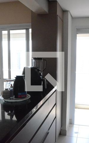 Apartamento à venda com 72m², 2 quartos e 2 vagasCozinha