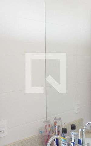 Apartamento à venda com 72m², 2 quartos e 2 vagasBanheiro da Suíte 2