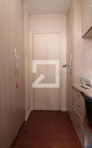 Apartamento à venda com 65m², 3 quartos e 1 vagaQuarto 2
