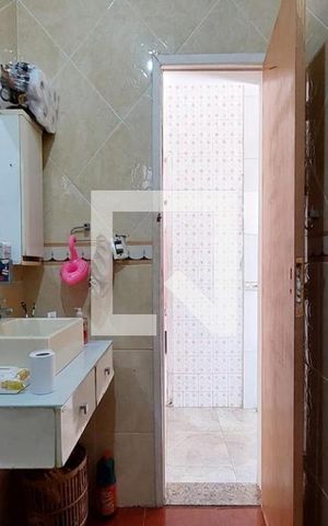 Casa à venda com 360m², 4 quartos e 4 vagasBANHEIRO 