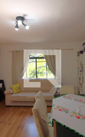 Casa à venda com 97m², 3 quartos e 2 vagasSala