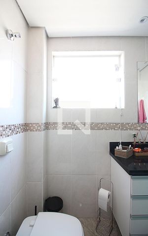 Apartamento à venda com 128m², 3 quartos e 1 vagaBanheiro da Suíte