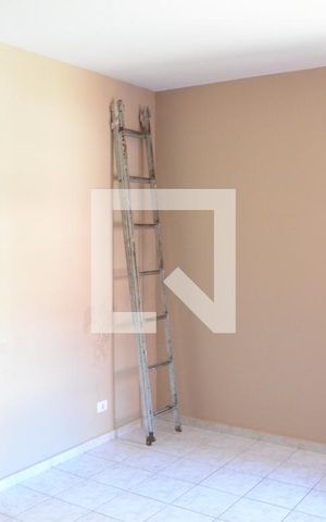 Casa à venda com 213m², 5 quartos e 2 vagasQuarto 3