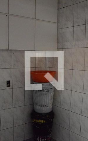 Casa à venda com 213m², 5 quartos e 2 vagasLavanderia