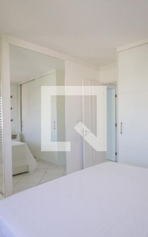 Apartamento à venda com 110m², 3 quartos e 2 vagas Apartamento à venda com 110m², 3 quartos e 2 vagasSuíte
