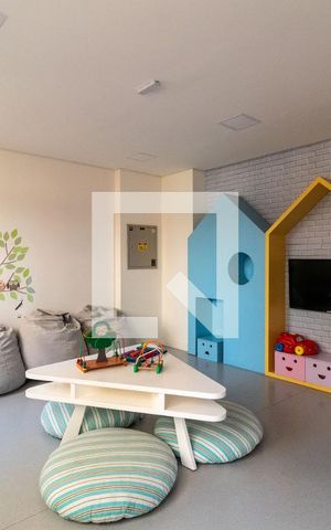Apartamento para alugar com 35m², 2 quartos e 1 vaga Apartamento para alugar com 35m², 2 quartos e 1 vagaÁrea comum - Brinquedoteca