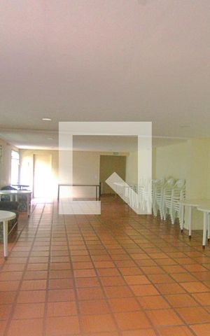 Apartamento para alugar com 54m², 2 quartos e 2 vagas Apartamento para alugar com 54m², 2 quartos e 2 vagasÁrea comum - Salão de festas