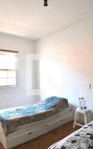 Casa para alugar com 220m², 3 quartos e 3 vagas Casa para alugar com 220m², 3 quartos e 3 vagasQuarto 2