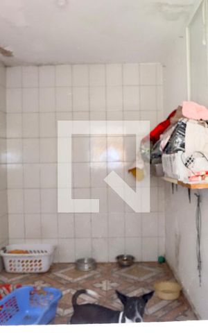 Casa para alugar com 220m², 3 quartos e 3 vagas Casa para alugar com 220m², 3 quartos e 3 vagasQuarto serviço