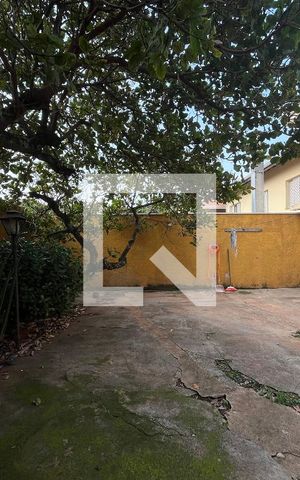 Casa à venda com 270m², 4 quartos e 4 vagasEntrada