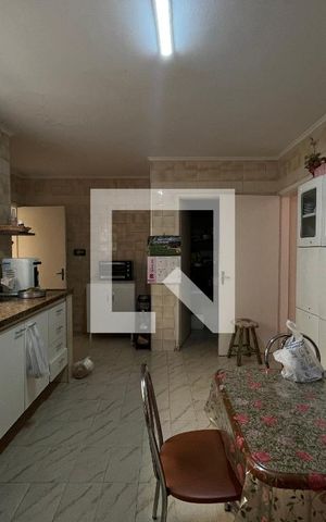Casa à venda com 270m², 4 quartos e 4 vagasCozinha