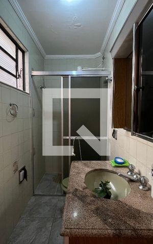 Casa à venda com 270m², 4 quartos e 4 vagasBanheiro