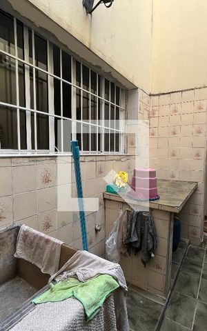 Casa à venda com 270m², 4 quartos e 4 vagasQuintal