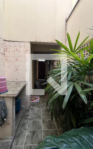 Casa à venda com 270m², 4 quartos e 4 vagasQuintal