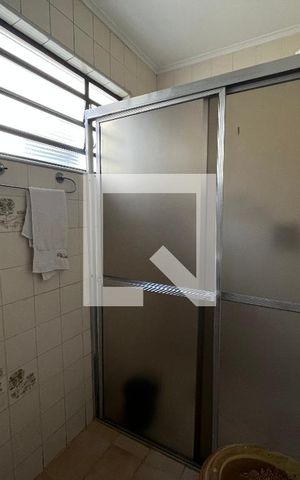 Casa à venda com 270m², 4 quartos e 4 vagasBanheiro
