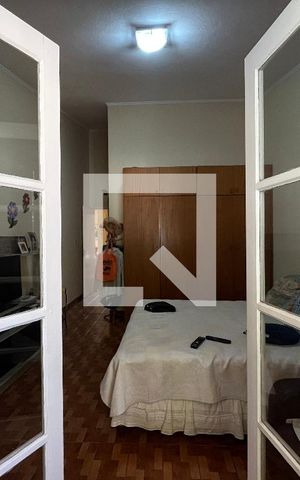 Casa à venda com 270m², 4 quartos e 4 vagasSacada