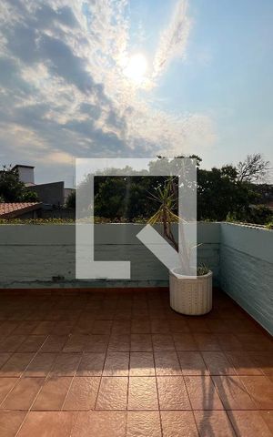 Casa à venda com 270m², 4 quartos e 4 vagasvaranda