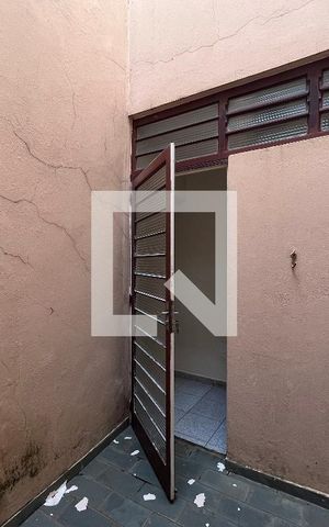 Casa à venda com 270m², 4 quartos e 4 vagasVista