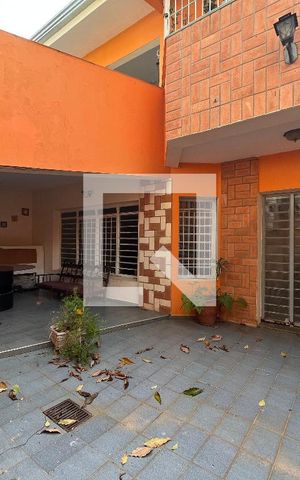 Casa à venda com 270m², 4 quartos e 4 vagasQuintal