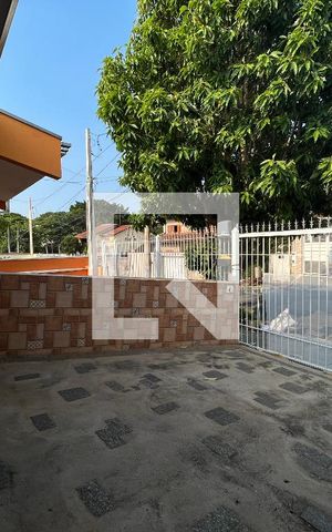 Casa à venda com 270m², 4 quartos e 4 vagasEntrada