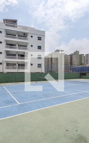 Casa de condomínio para alugar com 320m², 5 quartos e 4 vagas Casa de condomínio para alugar com 320m², 5 quartos e 4 vagasÁrea comum