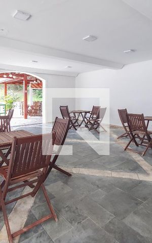 Casa de condomínio para alugar com 320m², 5 quartos e 4 vagas Casa de condomínio para alugar com 320m², 5 quartos e 4 vagasÁrea comum
