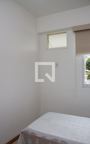 Apartamento para alugar com 79m², 3 quartos e 1 vagaQuarto 02