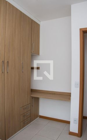 Apartamento para alugar com 79m², 3 quartos e 1 vagaQuarto 02