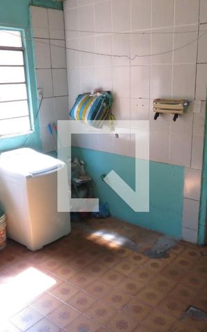 Casa à venda com 250m², 2 quartos e 2 vagasLavanderia