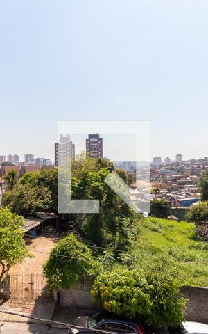 Casa à venda com 360m², 5 quartos e 3 vagas Casa à venda com 360m², 5 quartos e 3 vagasVista da Sacada
