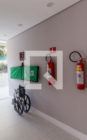Apartamento para alugar com 70m², 2 quartos e 2 vagasHall social
