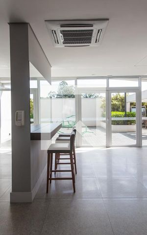 Apartamento para alugar com 70m², 2 quartos e 2 vagasHall social