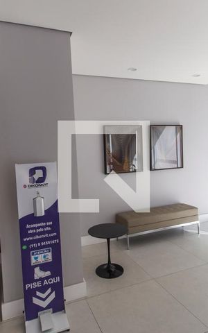 Apartamento para alugar com 70m², 2 quartos e 2 vagasHall social