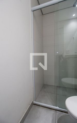 Apartamento para alugar com 70m², 2 quartos e 2 vagas Apartamento para alugar com 70m², 2 quartos e 2 vagasBanheiro 2