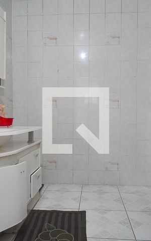 Casa à venda com 120m², 4 quartos e 2 vagasBanheiro