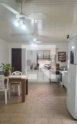 Casa à venda com 120m², 4 quartos e 2 vagasCozinha