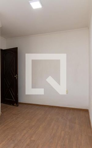 Casa para alugar com 75m², 1 quarto e sem vaga Casa para alugar com 75m², 1 quarto e sem vagaSala