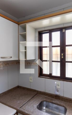 Casa para alugar com 75m², 1 quarto e sem vaga Casa para alugar com 75m², 1 quarto e sem vagaCozinha - Armários