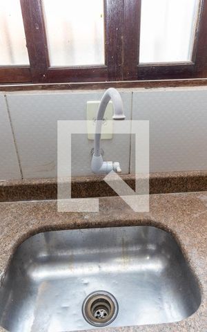 Casa para alugar com 75m², 1 quarto e sem vaga Casa para alugar com 75m², 1 quarto e sem vagaCozinha - Torneira