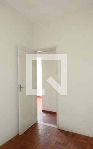 Apartamento para alugar com 65m², 2 quartos e sem vagaQuarto  1
