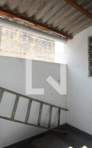 Apartamento para alugar com 65m², 2 quartos e sem vagaÁrea de Serviço