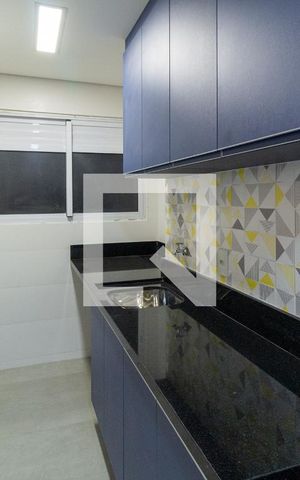 Apartamento à venda com 83m², 3 quartos e 1 vagaÁrea de Serviço
