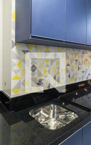 Apartamento à venda com 83m², 3 quartos e 1 vagaÁrea de Serviço